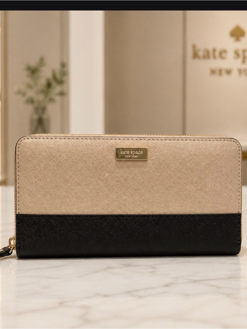kate spade Two-Tone Beige and Black Zip-Around Wallet